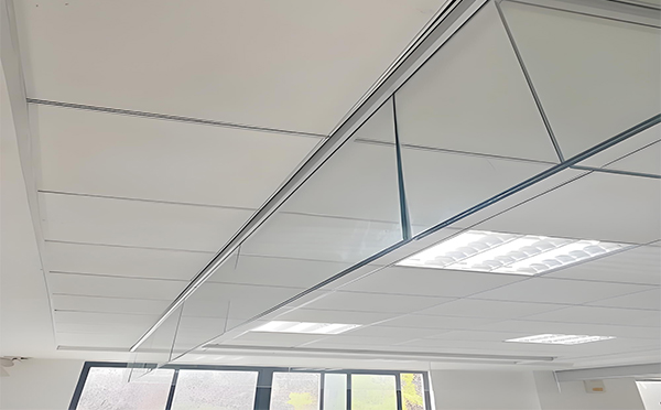 沙雅玻璃挡烟垂壁