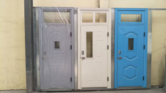 沙雅学校教室门