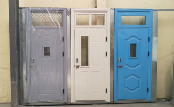 沙雅学校教室门